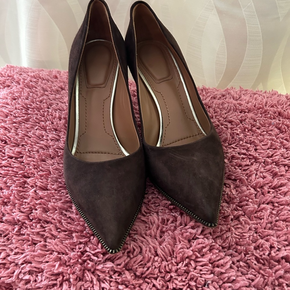 Elegant Brown Women's Pumps